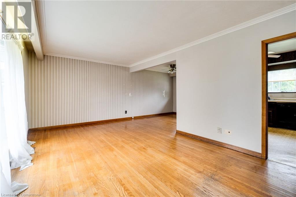 5349 Spruce Avenue, Burlington, Ontario  L7L 1N4 - Photo 10 - 40739708