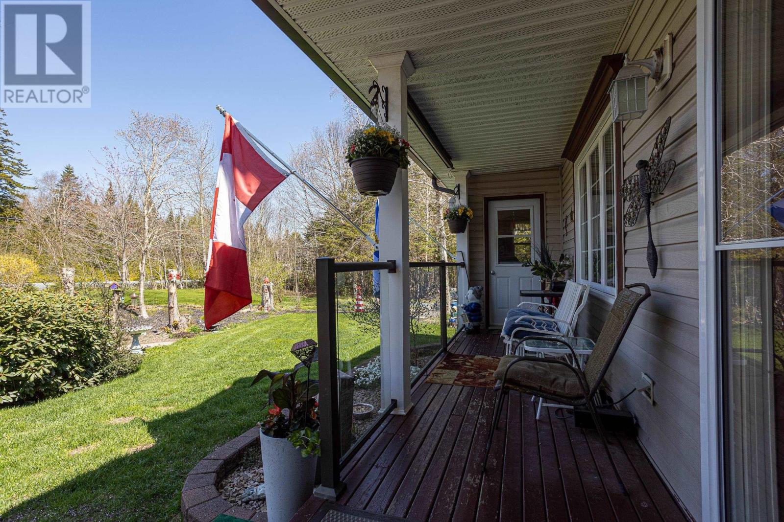 Property at 919 White Hills Run image 4