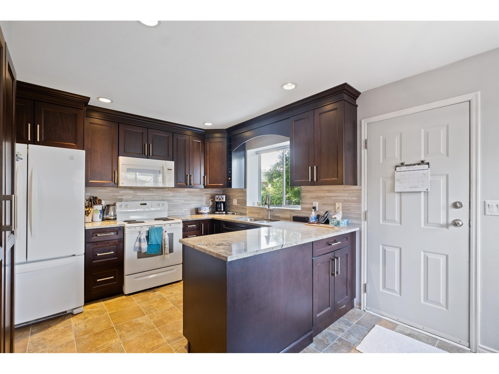 13410 61 Avenue, Surrey, British Columbia  V3X 1M1 - Photo 11 - R3013206