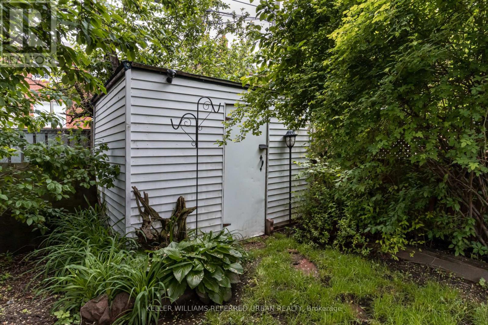 88 Sixteenth Street, Toronto, Ontario  M8V 3K1 - Photo 20 - W12193585