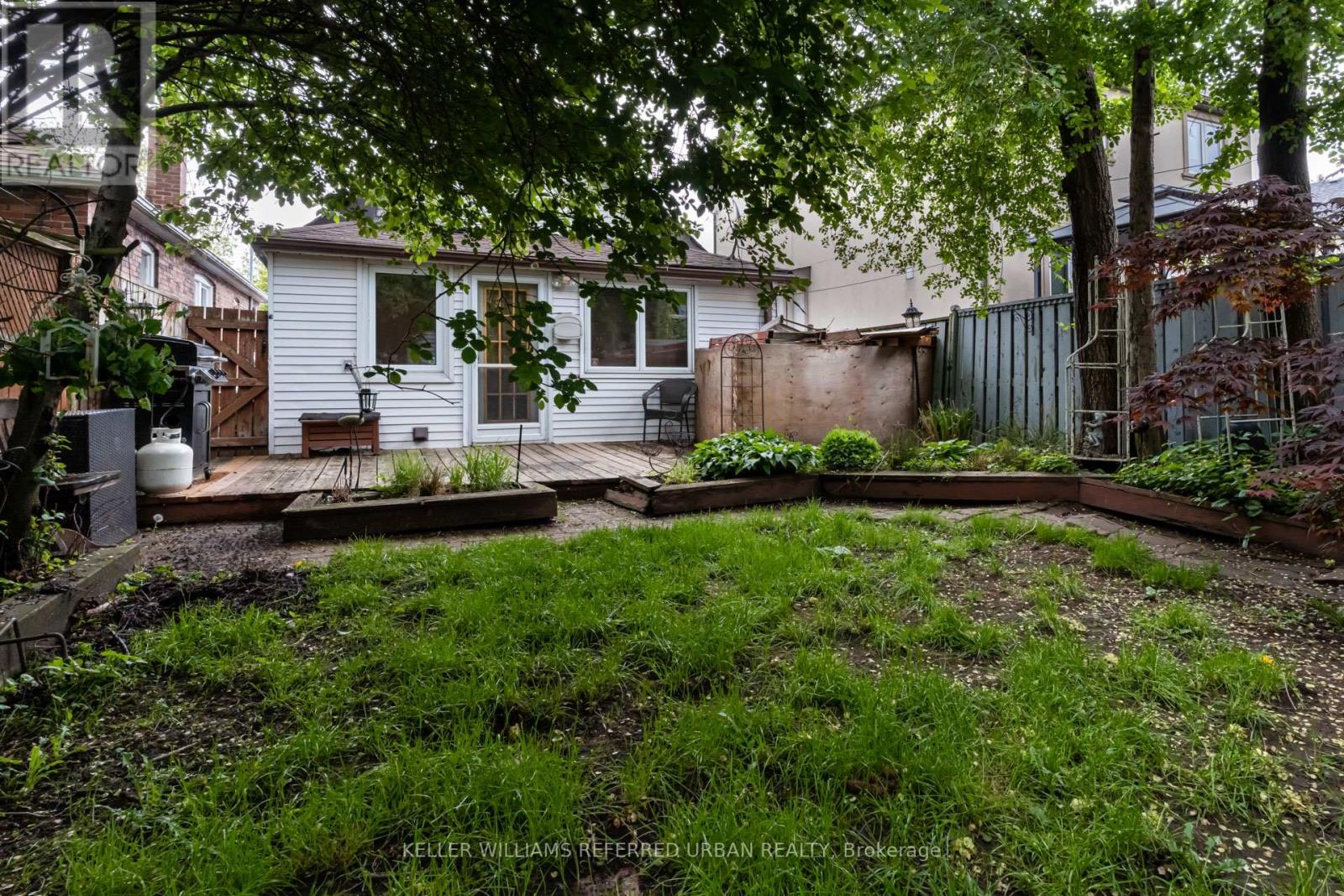 88 Sixteenth Street, Toronto, Ontario  M8V 3K1 - Photo 16 - W12193585