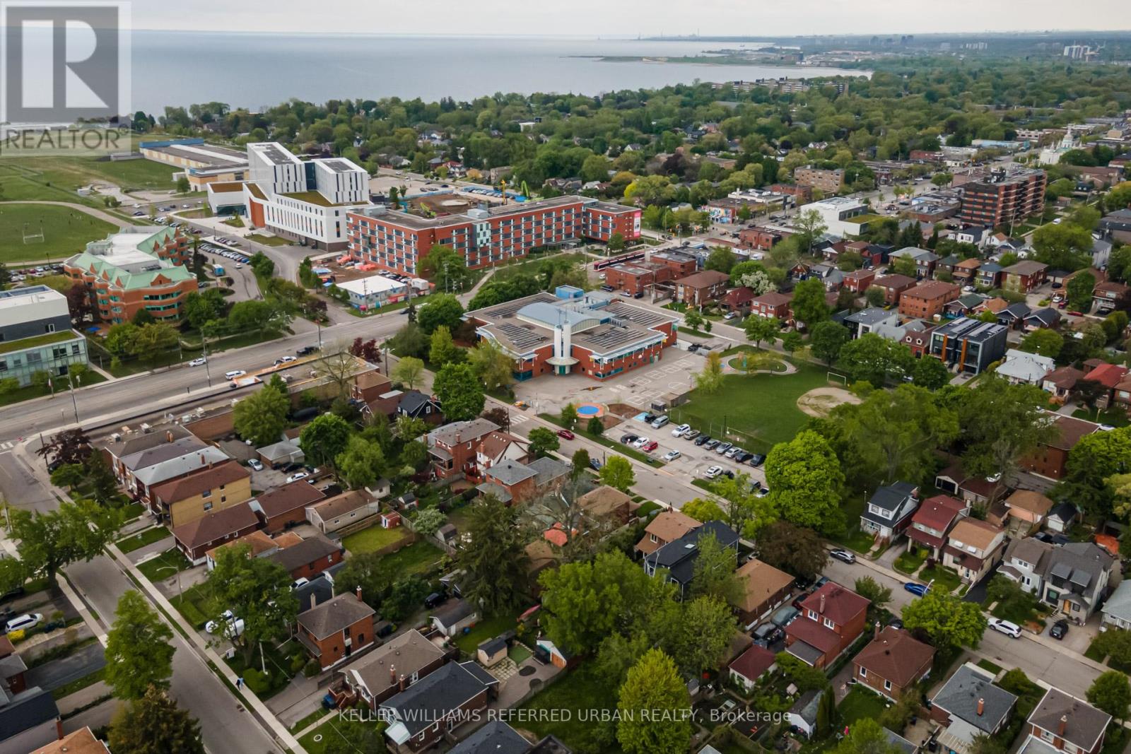 88 Sixteenth Street, Toronto, Ontario  M8V 3K1 - Photo 45 - W12193585