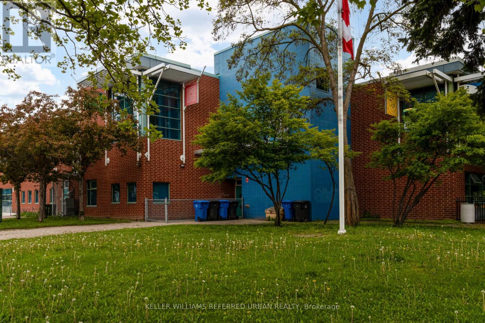 88 Sixteenth Street, Toronto, Ontario  M8V 3K1 - Photo 46 - W12193585