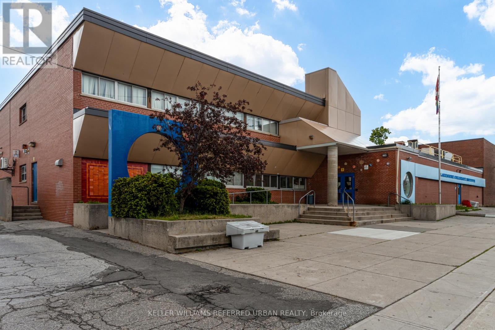 88 Sixteenth Street, Toronto, Ontario  M8V 3K1 - Photo 49 - W12193585