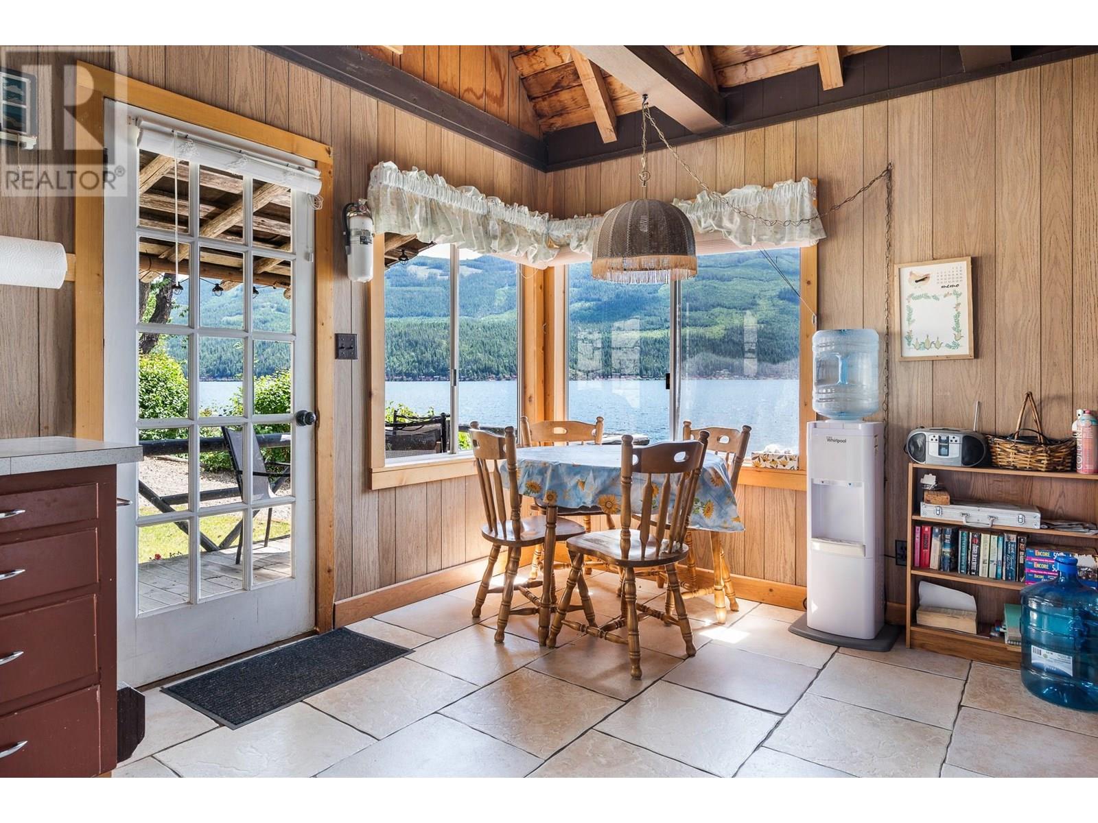 5846 Sunnybrae-Canoe Point Road, Tappen, British Columbia  V0E 2X1 - Photo 59 - 10351285