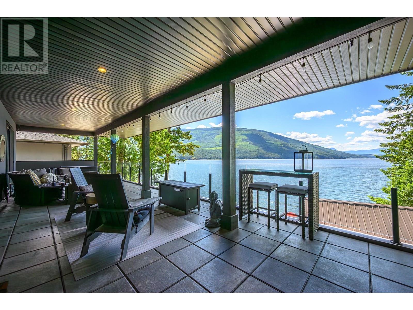 5846 Sunnybrae-Canoe Point Road, Tappen, British Columbia  V0E 2X1 - Photo 26 - 10351285