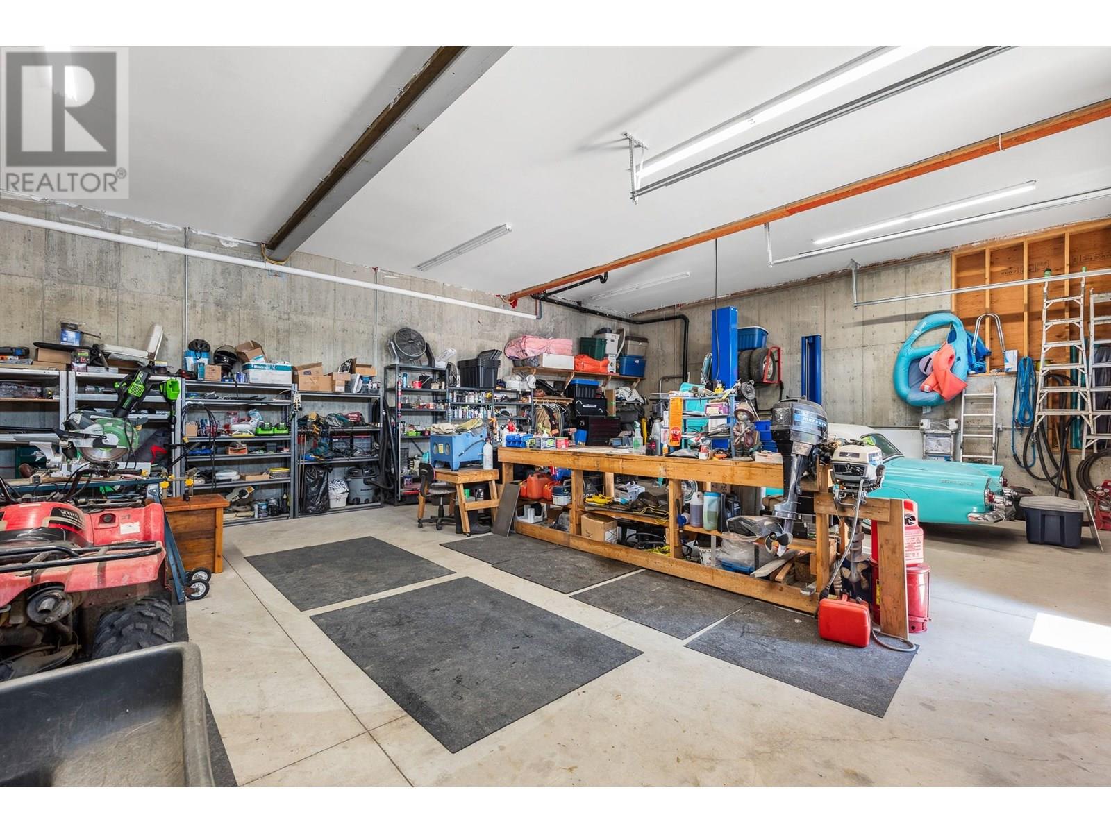 5846 Sunnybrae-Canoe Point Road, Tappen, British Columbia  V0E 2X1 - Photo 52 - 10351285