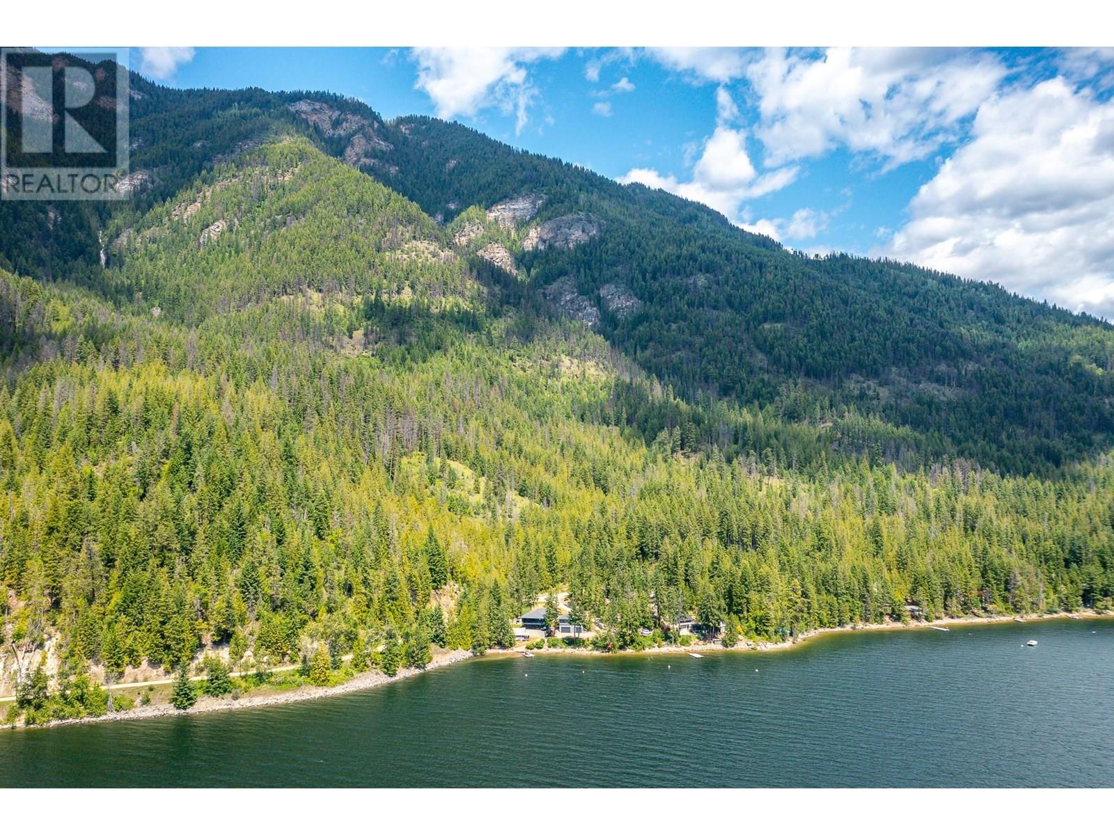 5846 Sunnybrae-Canoe Point Road, Tappen, British Columbia  V0E 2X1 - Photo 79 - 10351285