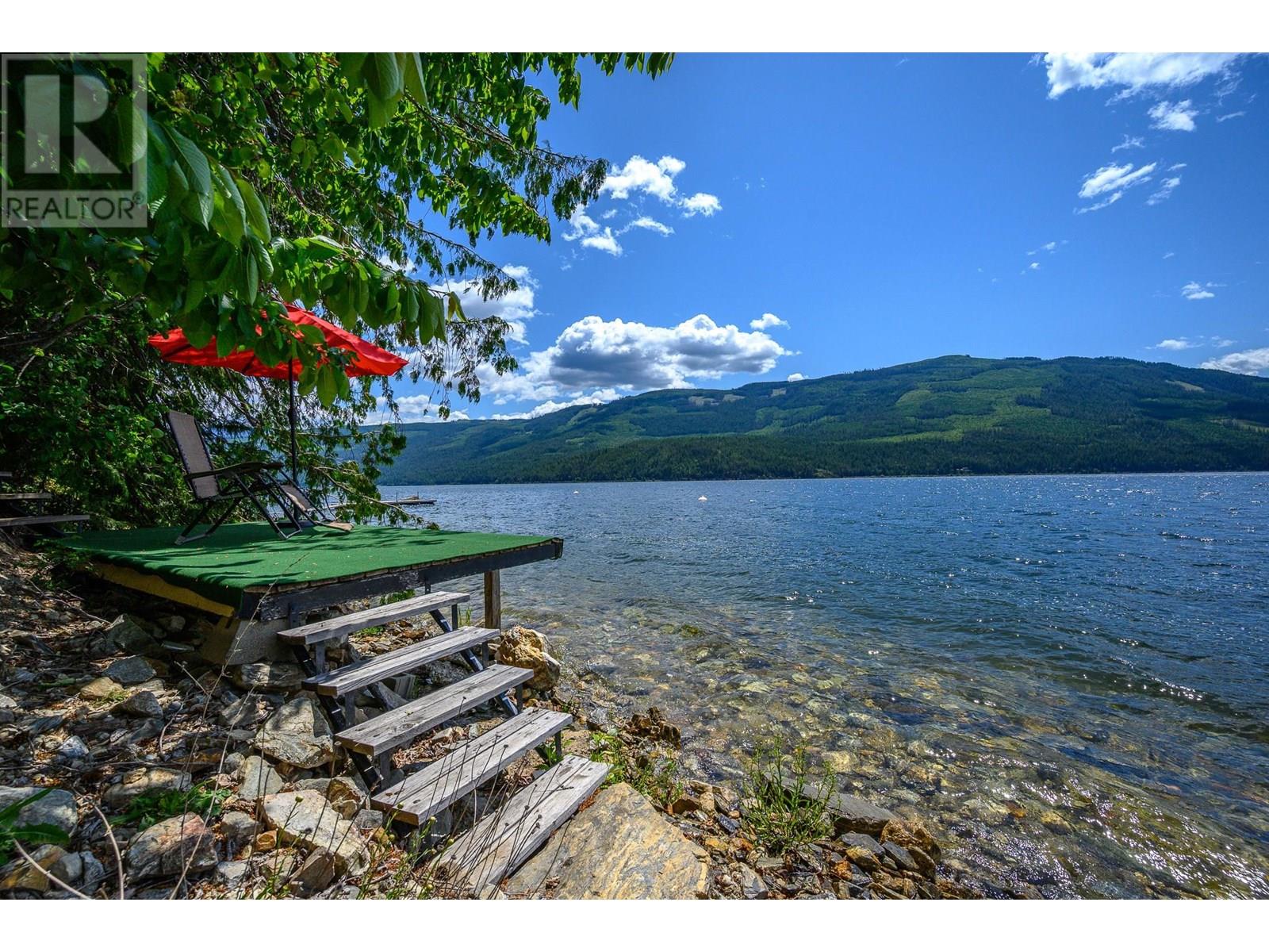 5846 Sunnybrae-Canoe Point Road, Tappen, British Columbia  V0E 2X1 - Photo 69 - 10351285