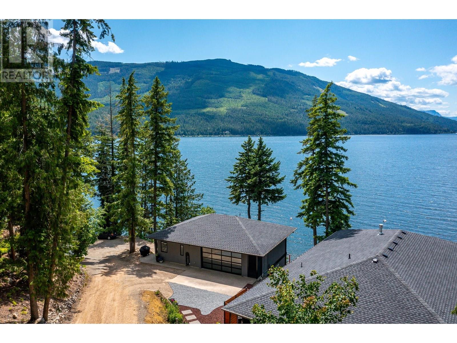 5846 Sunnybrae-Canoe Point Road, Tappen, British Columbia  V0E 2X1 - Photo 87 - 10351285