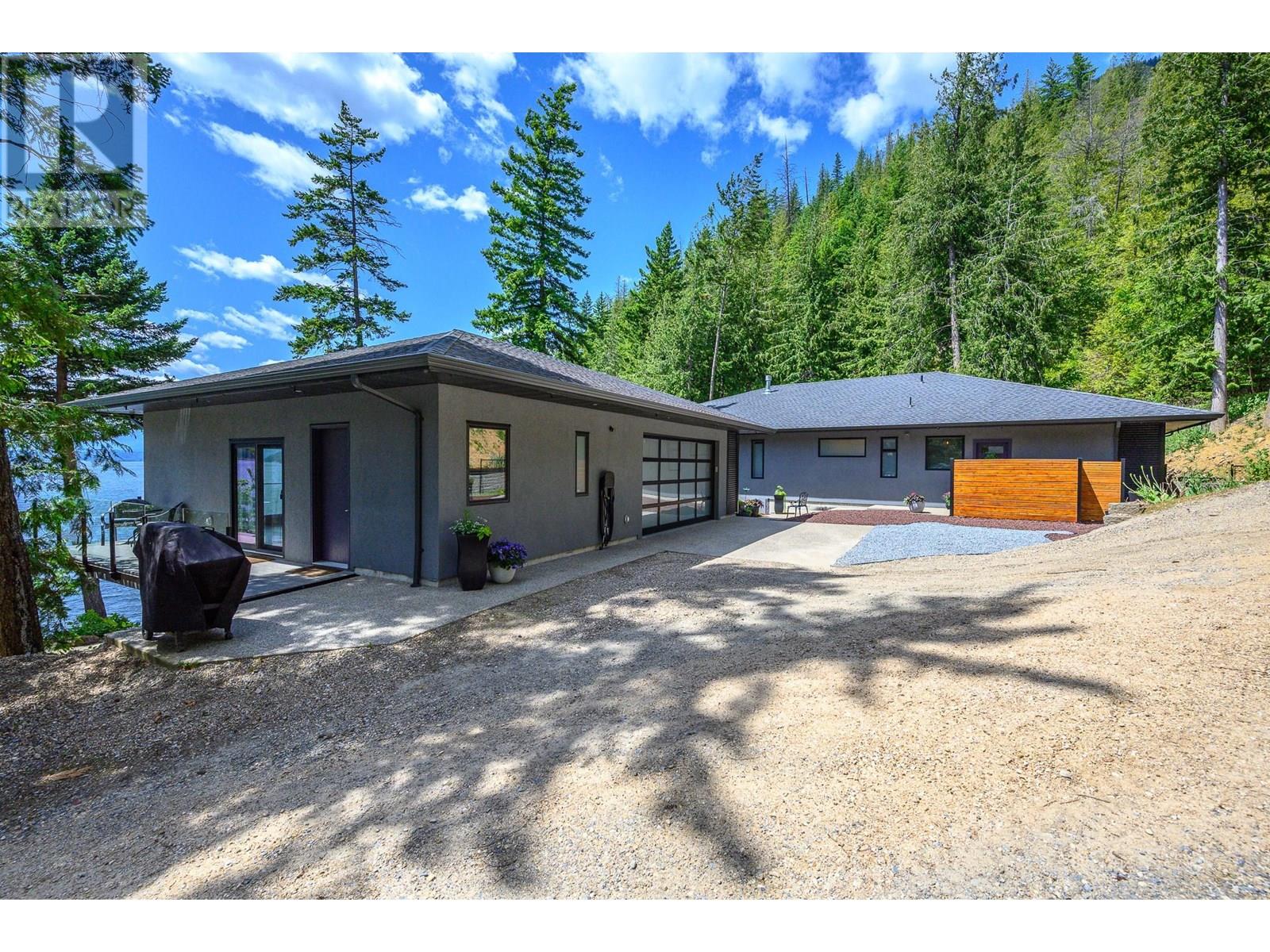 5846 Sunnybrae-Canoe Point Road, Tappen, British Columbia  V0E 2X1 - Photo 41 - 10351285