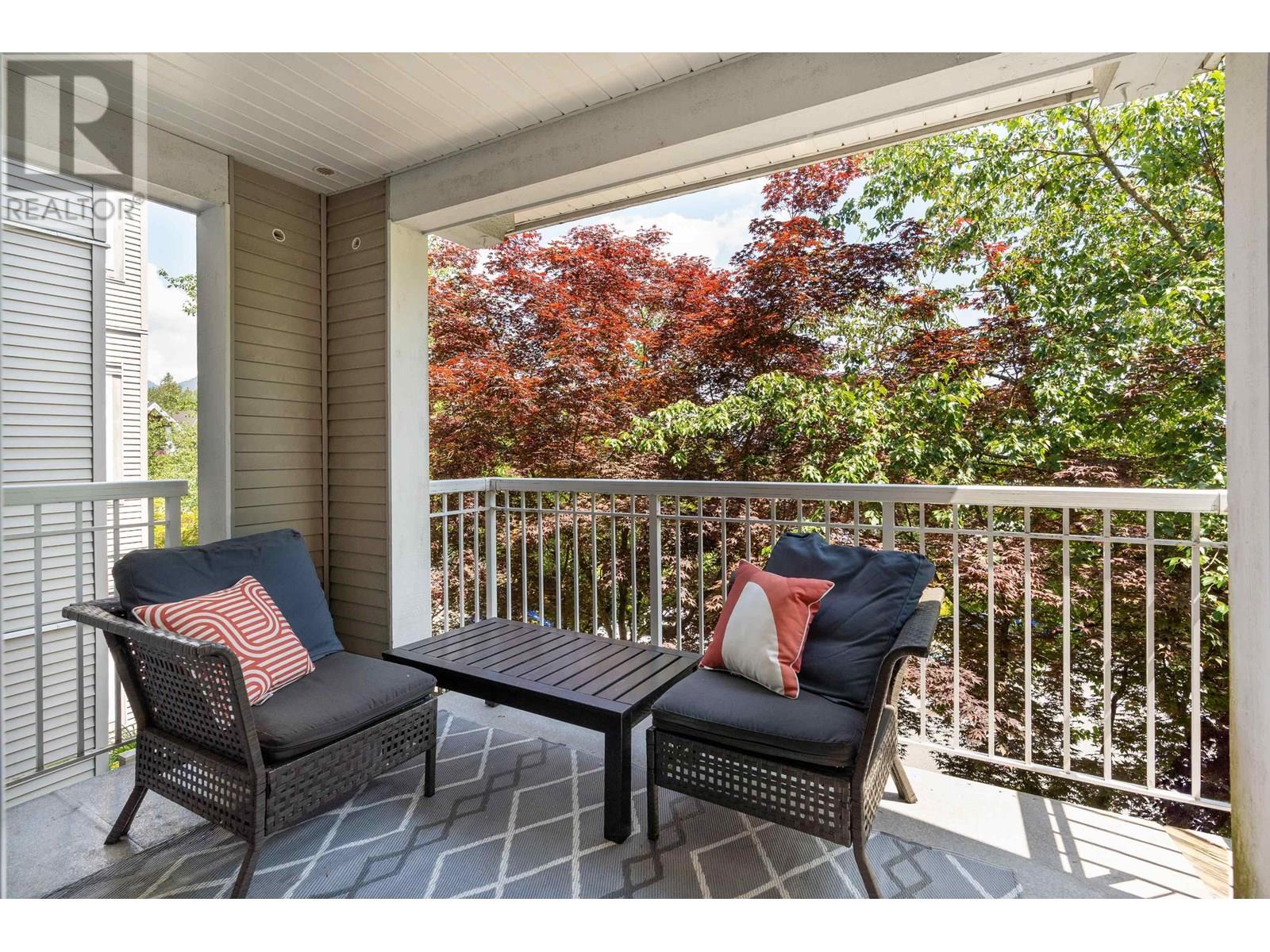 212 1432 Parkway Boulevard, Coquitlam, British Columbia  V3E 3L9 - Photo 1 - R3013620