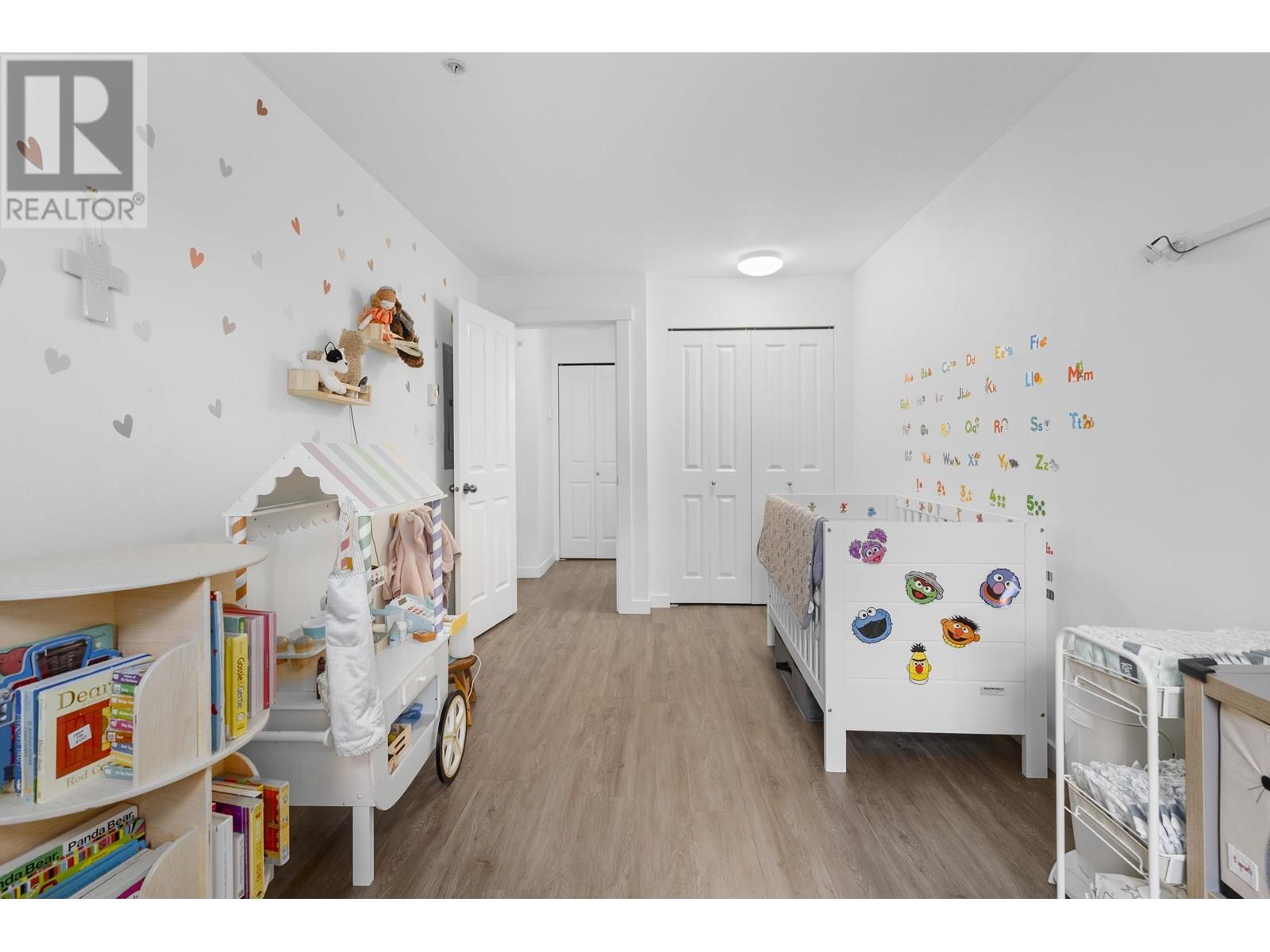 212 1432 Parkway Boulevard, Coquitlam, British Columbia  V3E 3L9 - Photo 21 - R3013620