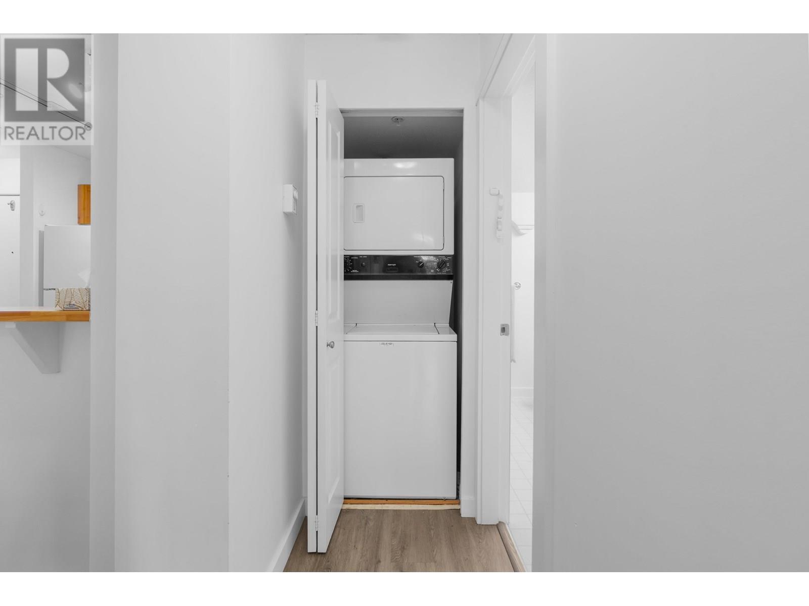 212 1432 Parkway Boulevard, Coquitlam, British Columbia  V3E 3L9 - Photo 23 - R3013620