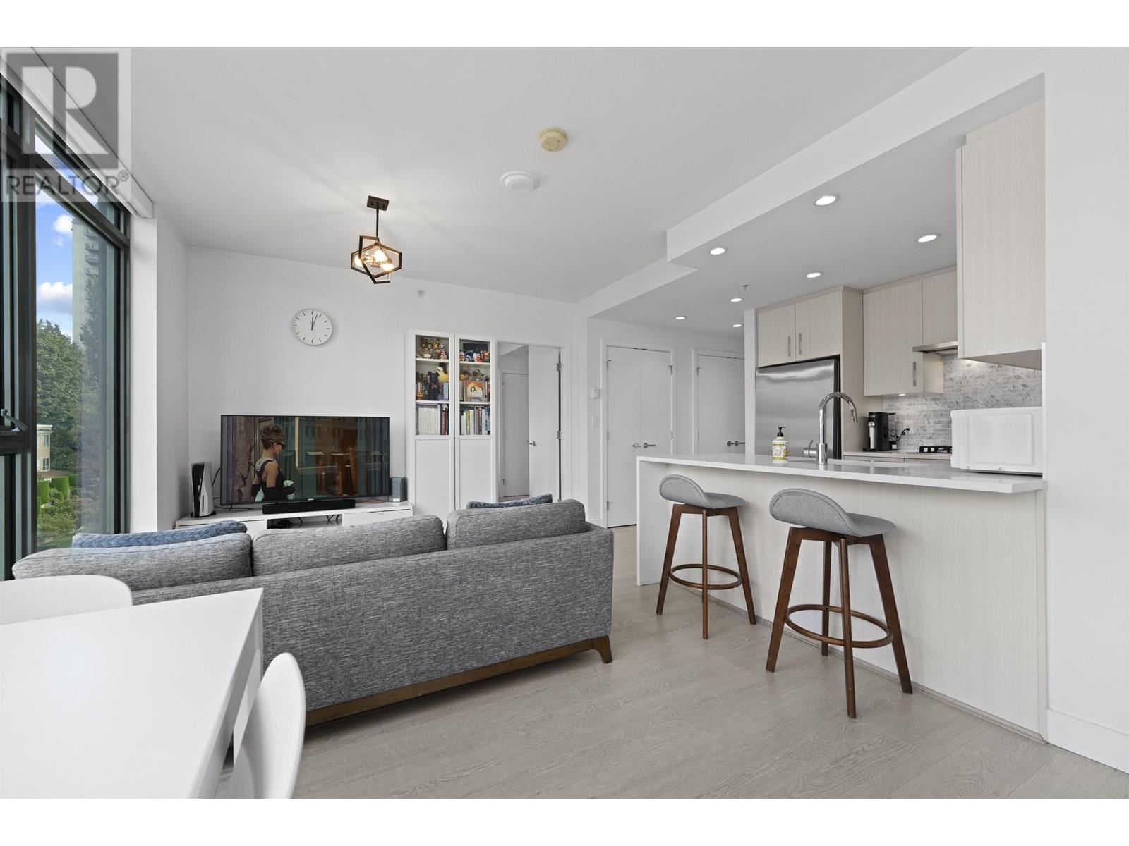 404 518 Whiting Way, Coquitlam, British Columbia  V3J 0H7 - Photo 11 - R3013667