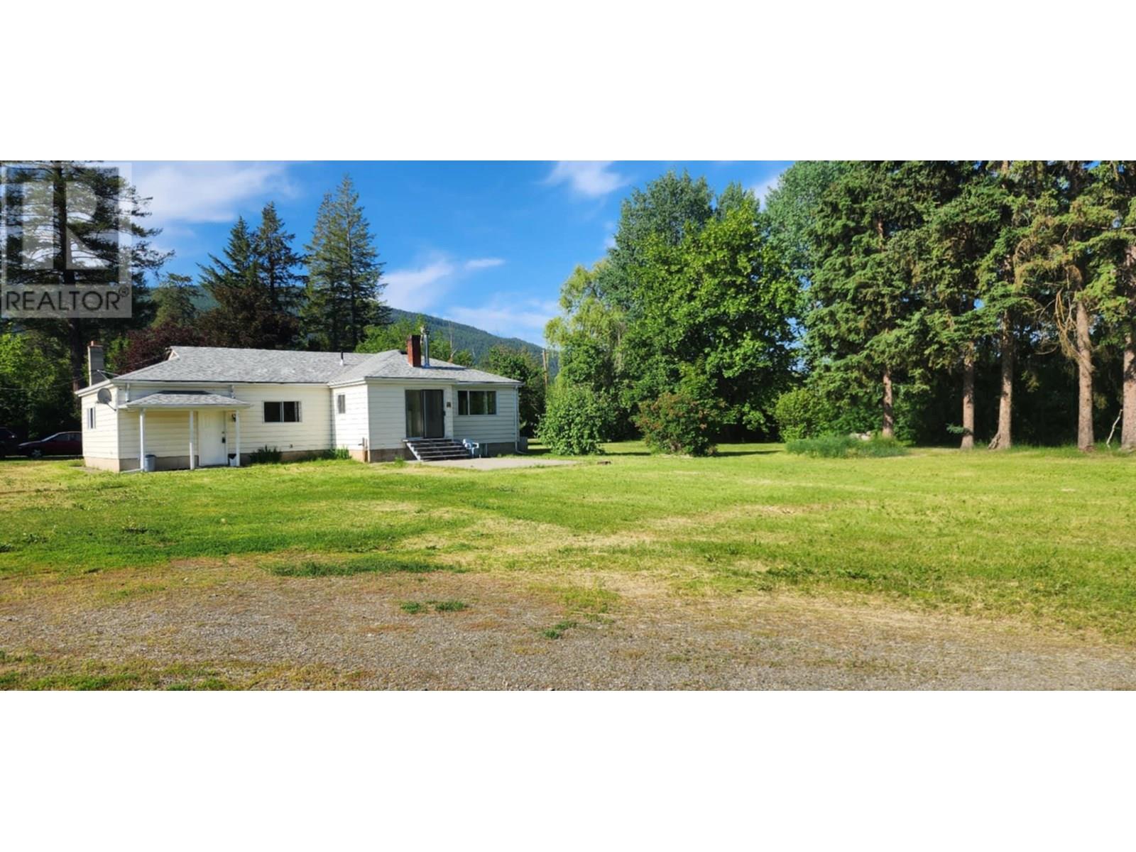 177 Creighton Valley Road, Lumby, British Columbia