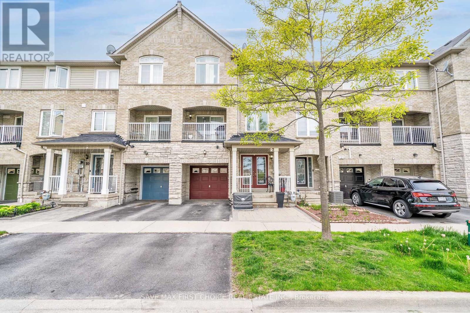 8 Talbotshire Street, Ajax (South West), Ontario  L1S 0A6 - Photo 1 - E12174707