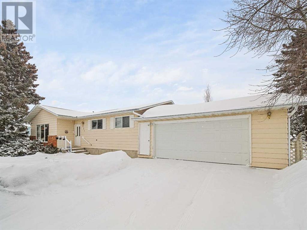 531, 7 Th Street Se, Three Hills, Alberta  T0M 2A0 - Photo 2 - A2193182