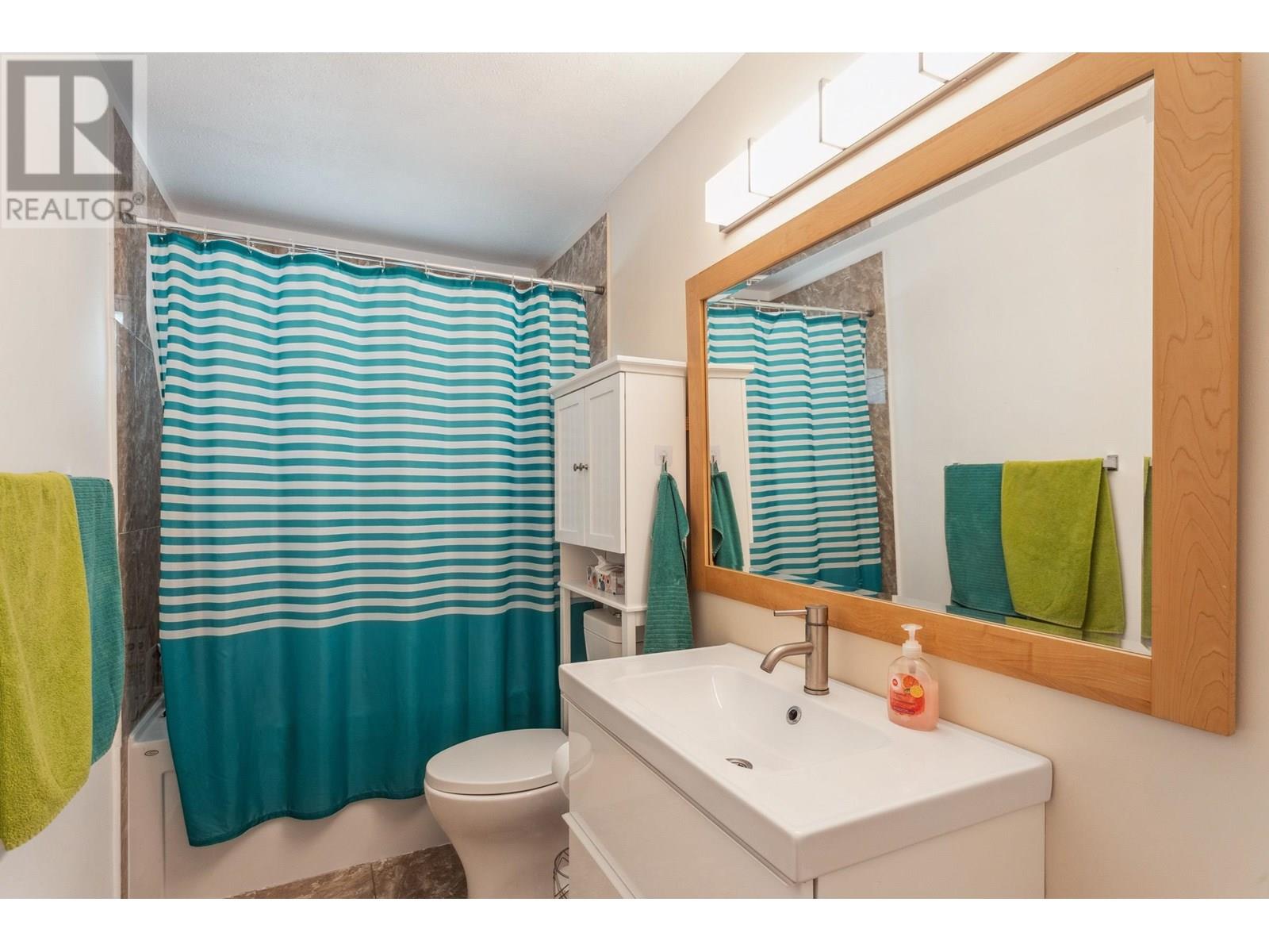 3843 Toronto Street, Port Coquitlam, British Columbia  V3B 7J6 - Photo 16 - R3013379