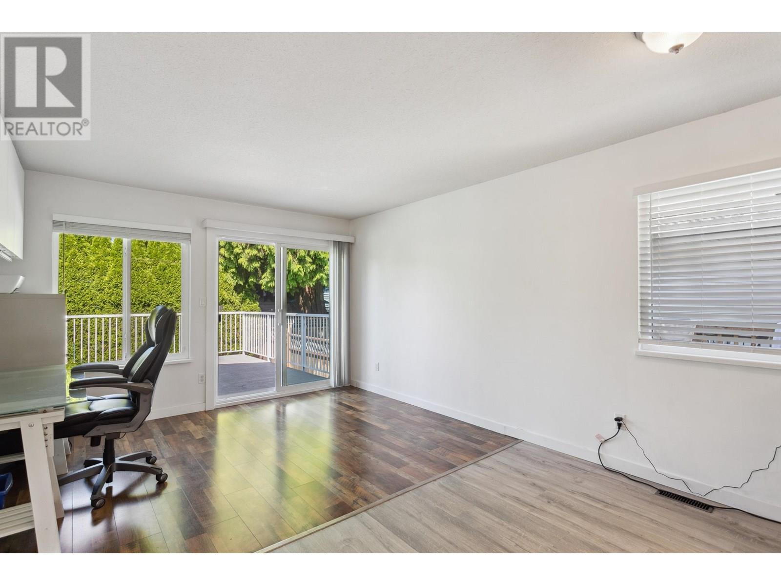 3843 Toronto Street, Port Coquitlam, British Columbia  V3B 7J6 - Photo 9 - R3013379