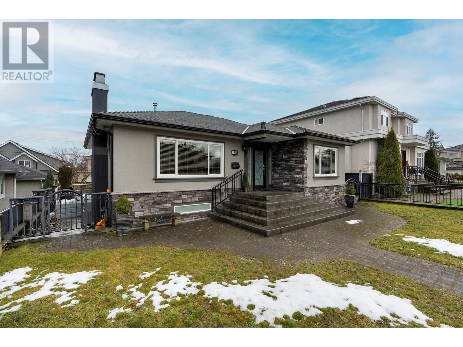 5516 Clarendon Street, Vancouver, British Columbia  V5R 3J9 - Photo 2 - R3013631