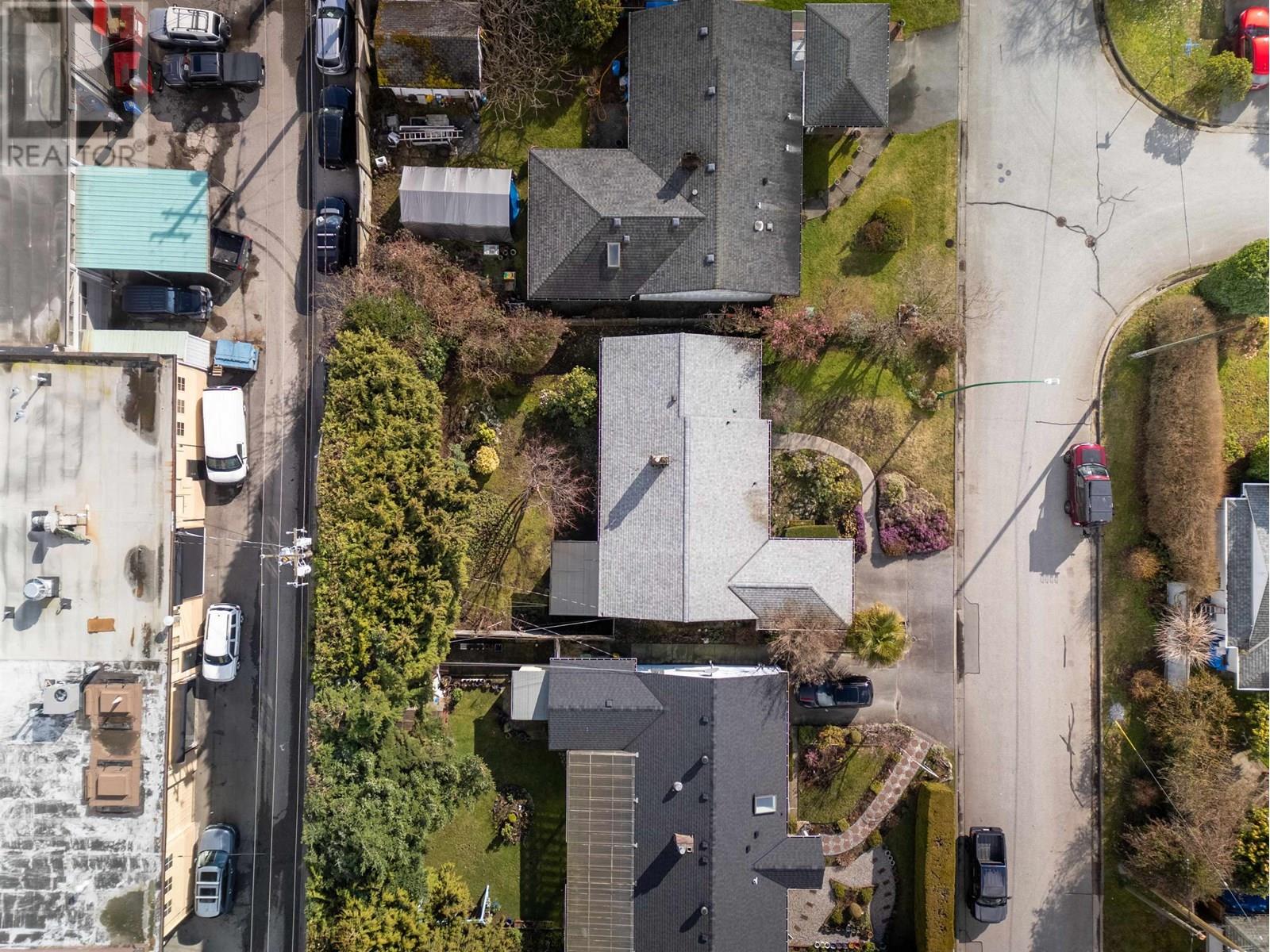 1202 Pinewood Crescent, North Vancouver, British Columbia  V7P 1E9 - Photo 19 - R3013646