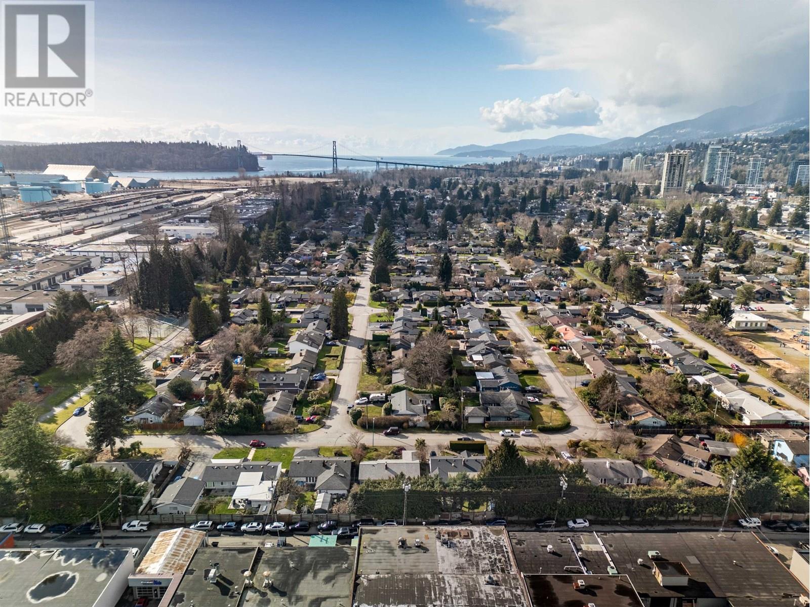 1202 Pinewood Crescent, North Vancouver, British Columbia  V7P 1E9 - Photo 20 - R3013646