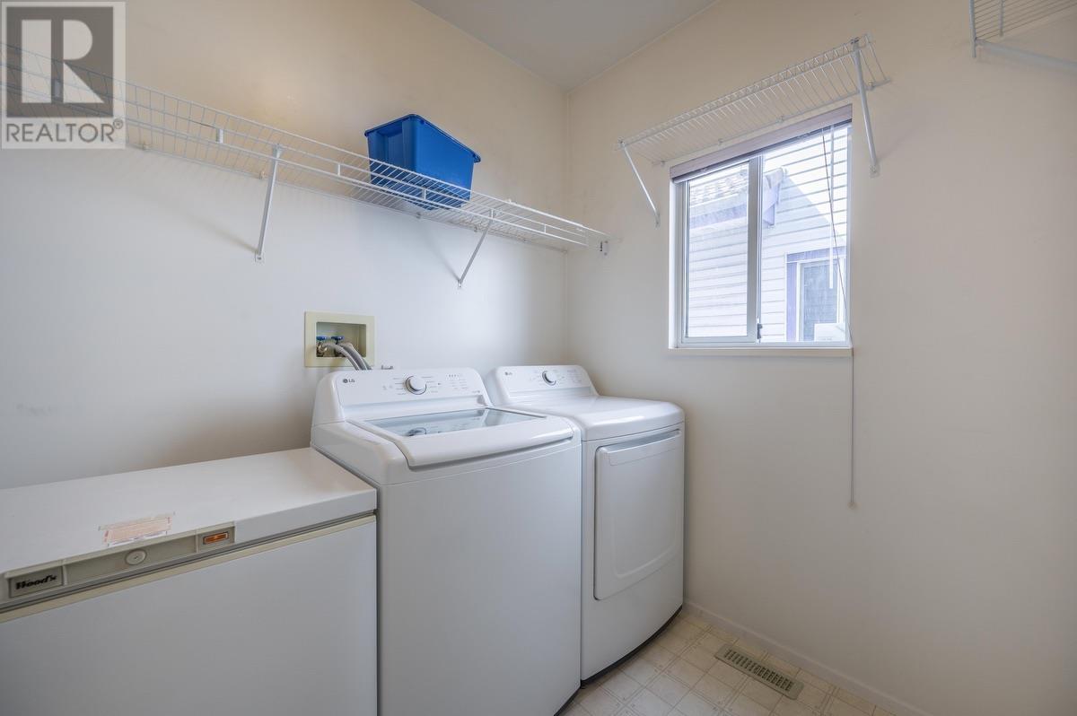 2546 Coast Meridian Road, Port Coquitlam, British Columbia  V3B 3M8 - Photo 11 - R3013659