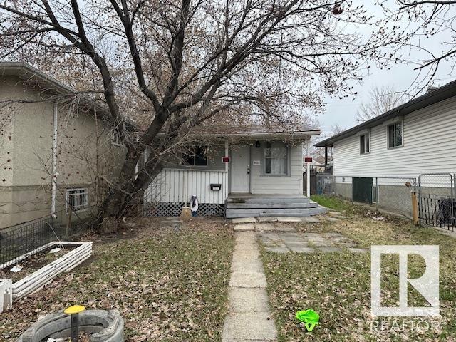 Property at 9423 110 AV NW image 1