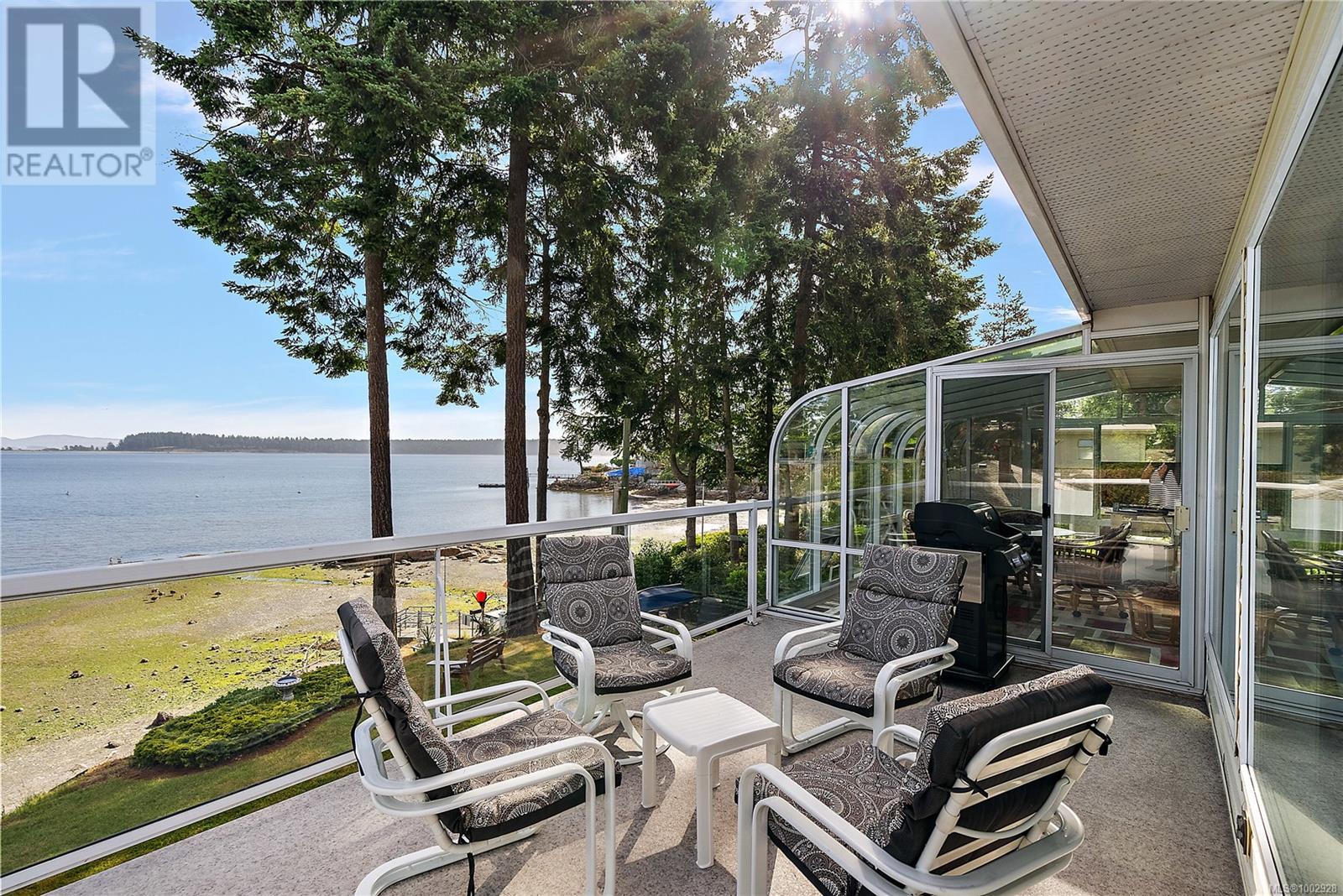 8001 Arthur Dr, Central Saanich, British Columbia  V8M 1V4 - Photo 12 - 1002928