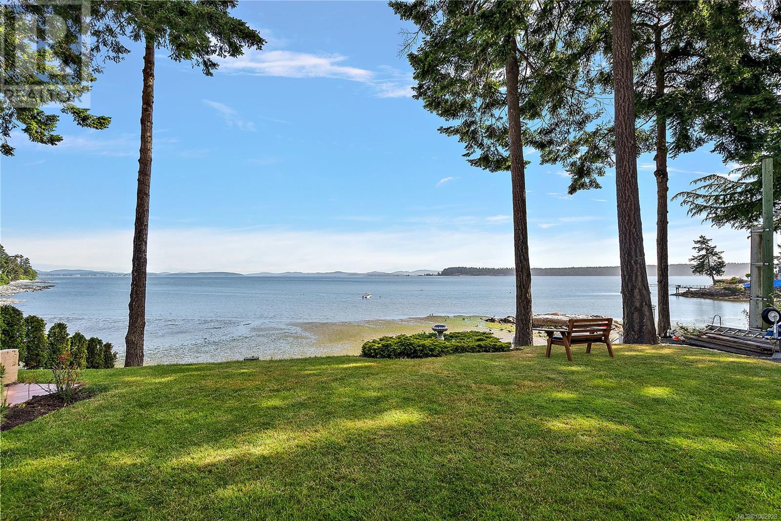 8001 Arthur Dr, Central Saanich, British Columbia  V8M 1V4 - Photo 23 - 1002928