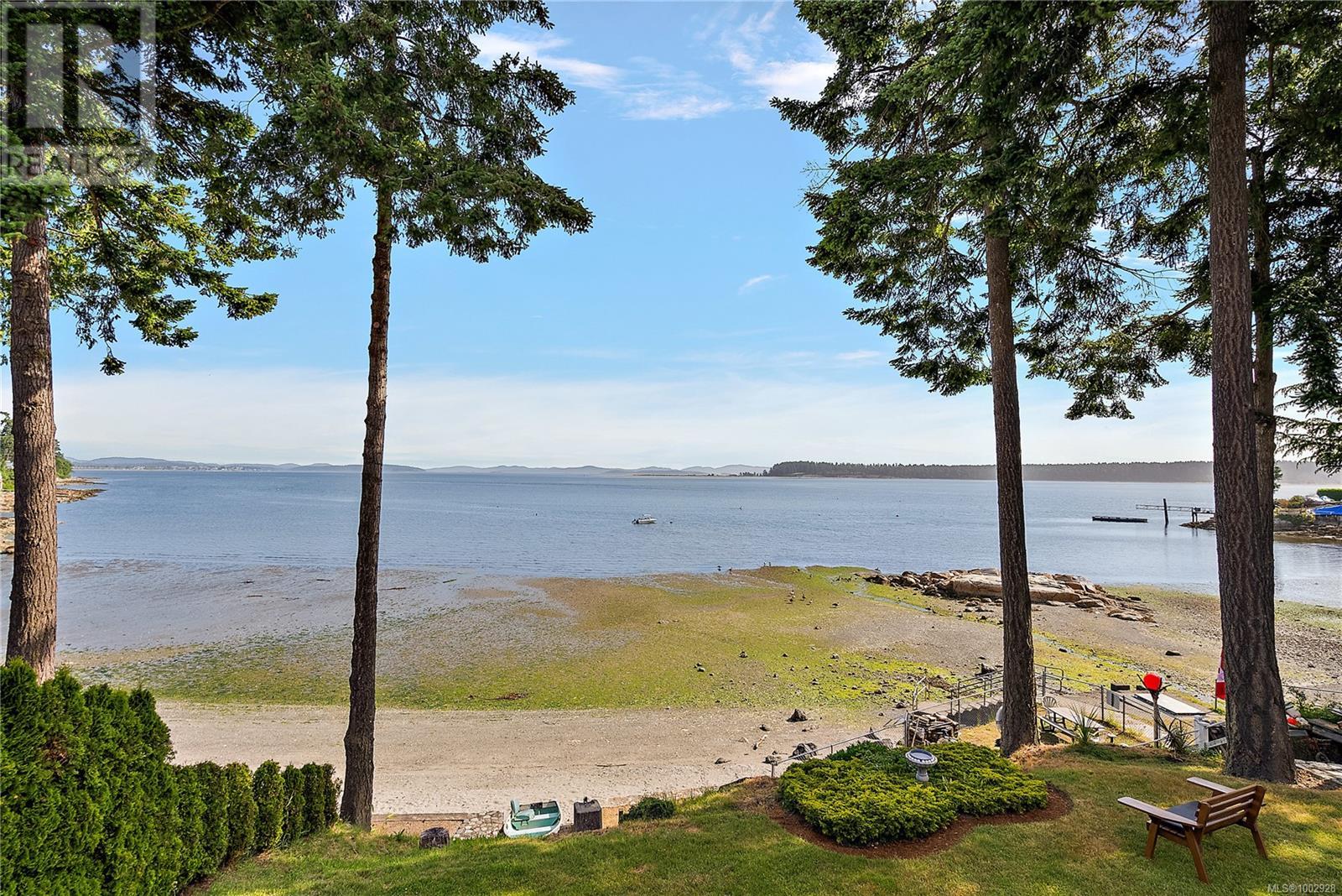 8001 Arthur Dr, Central Saanich, British Columbia  V8M 1V4 - Photo 38 - 1002928