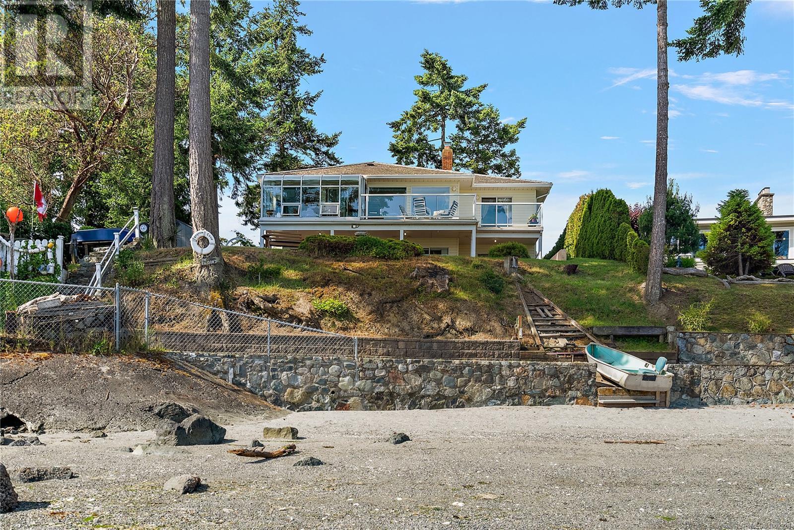 8001 Arthur Dr, Central Saanich, British Columbia  V8M 1V4 - Photo 36 - 1002928
