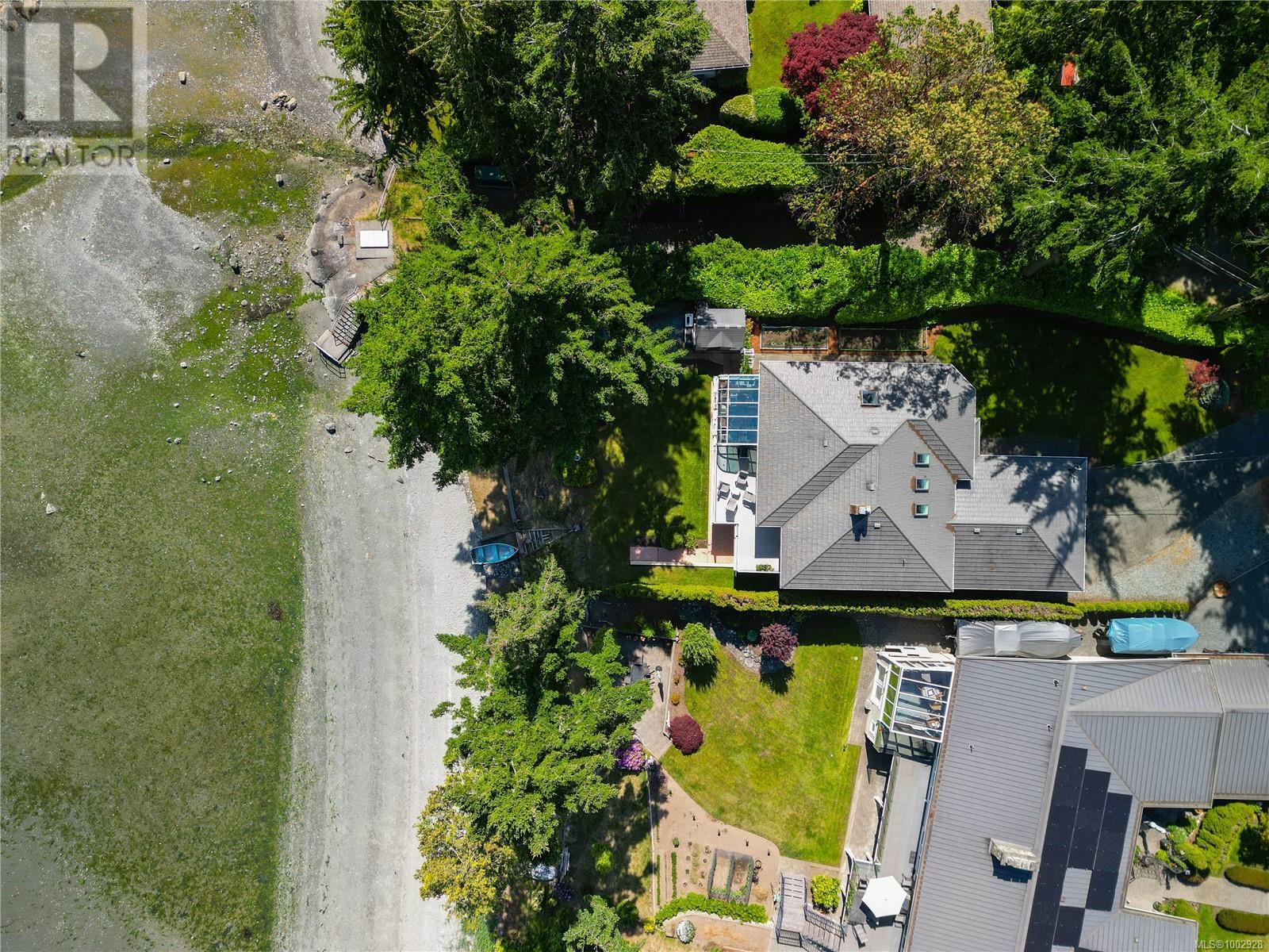 8001 Arthur Dr, Central Saanich, British Columbia  V8M 1V4 - Photo 44 - 1002928