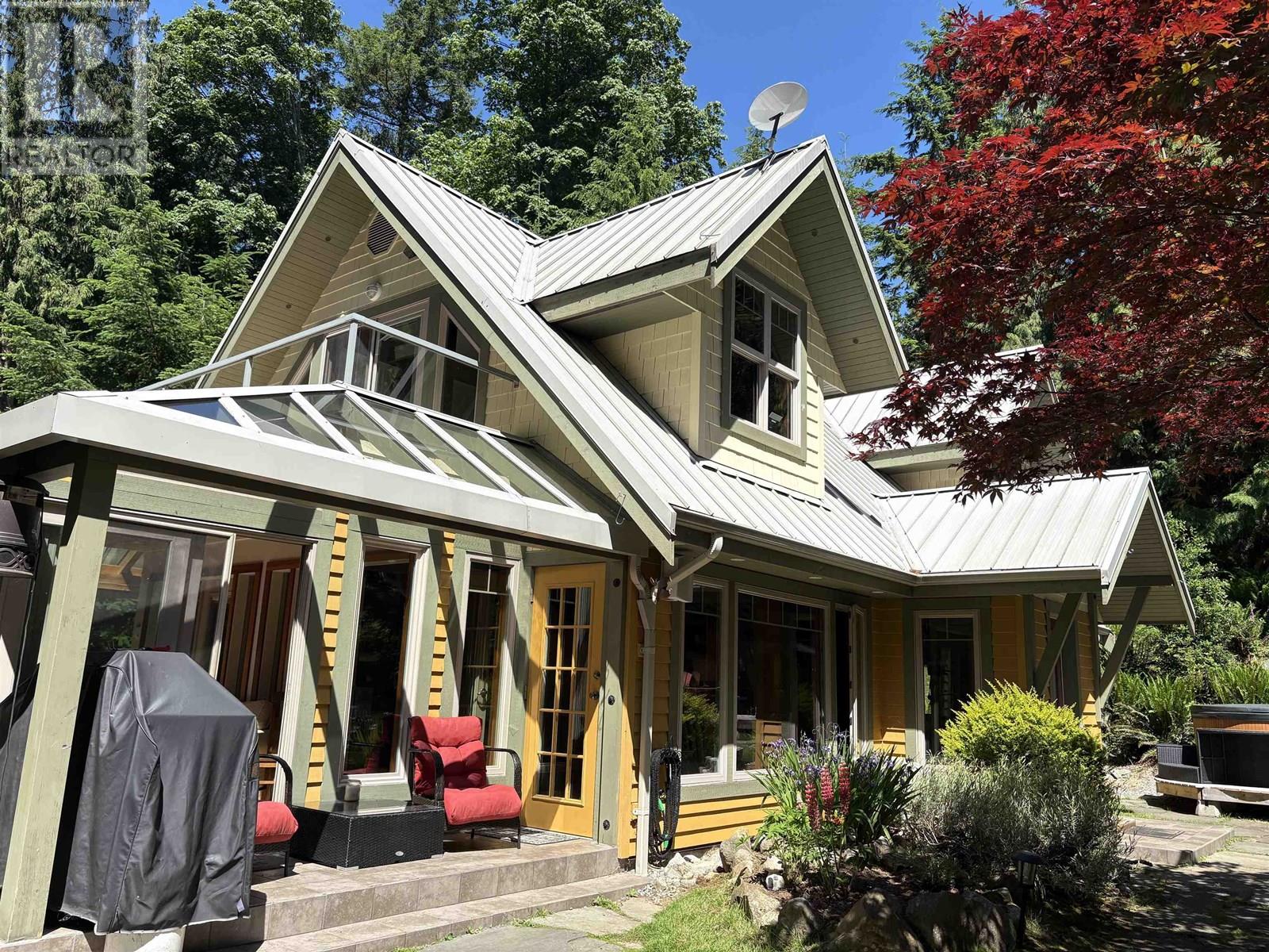 484 Shawanabe Road, Gambier Island, British Columbia  V0N 1V0 - Photo 3 - R2969234