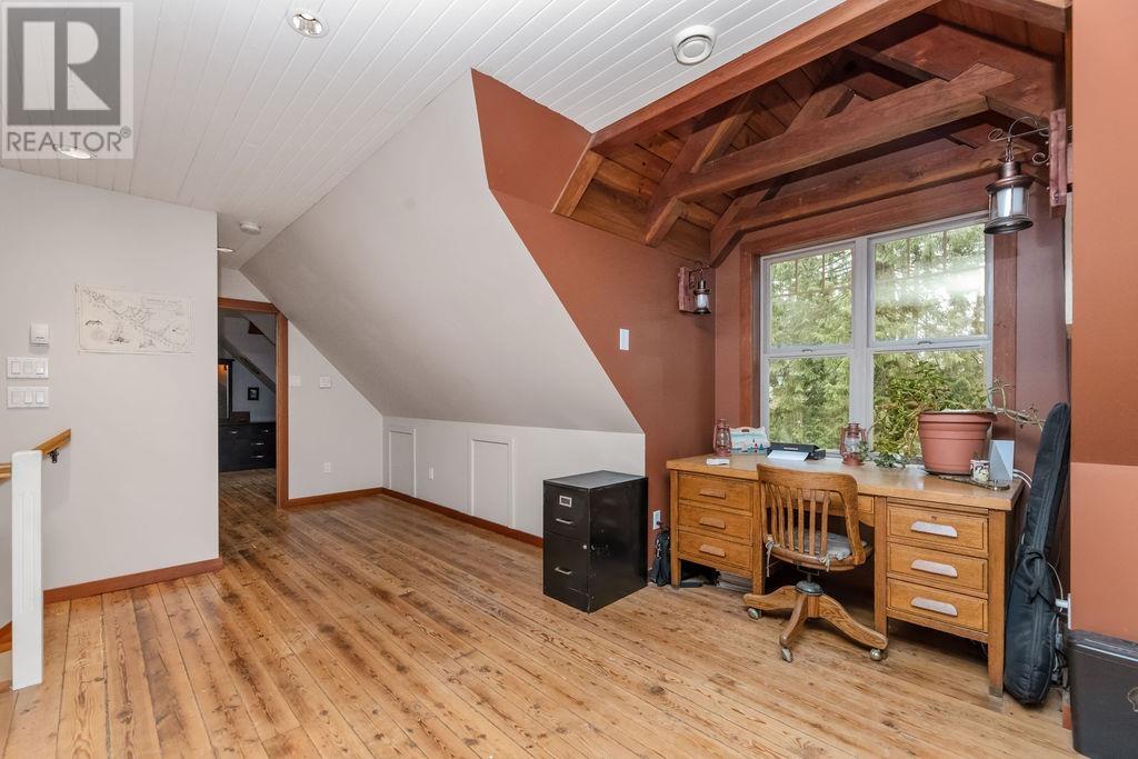 484 Shawanabe Road, Gambier Island, British Columbia  V0N 1V0 - Photo 21 - R2969234