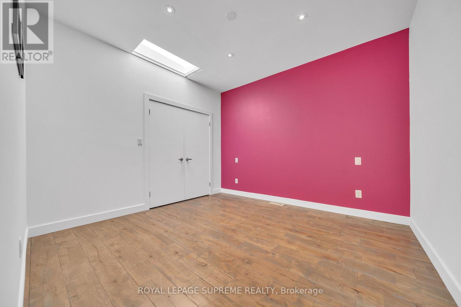 291 Gilbert Avenue, Toronto, Ontario  M6E 4W8 - Photo 24 - W12206535
