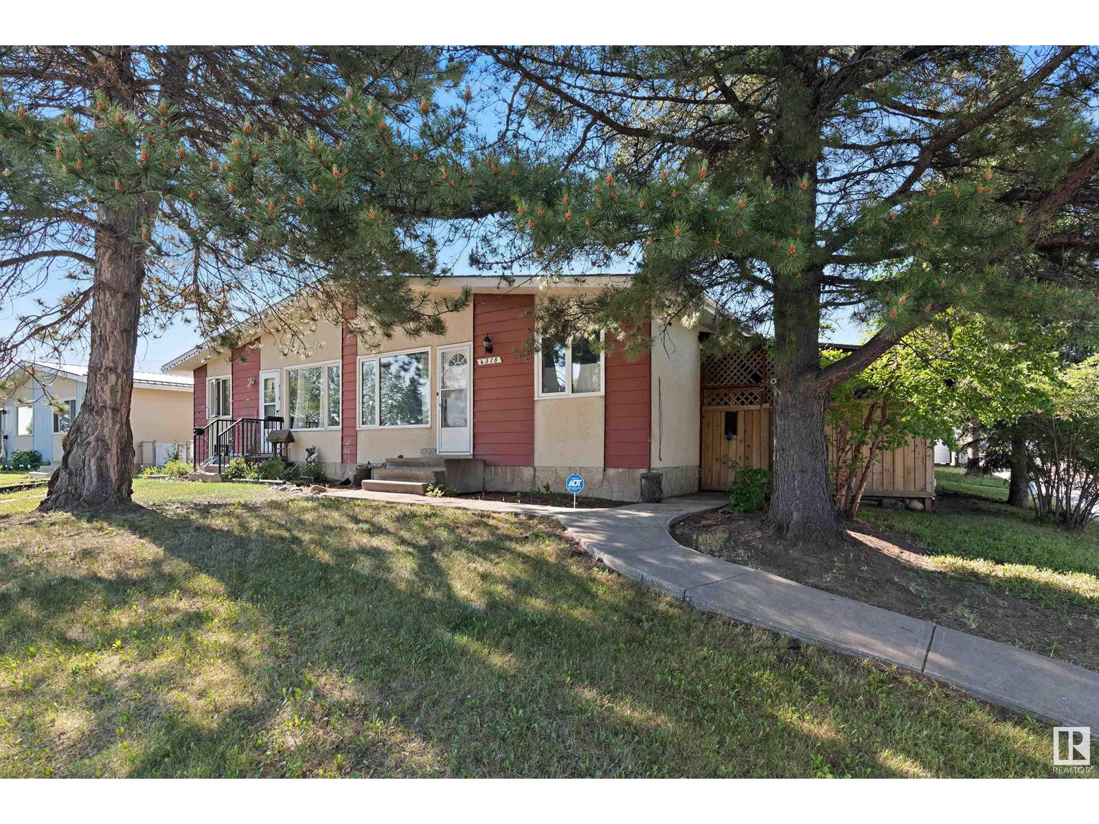 4318 44 Av, Stony Plain, Alberta  T7Z 1J3 - Photo 3 - E4441508