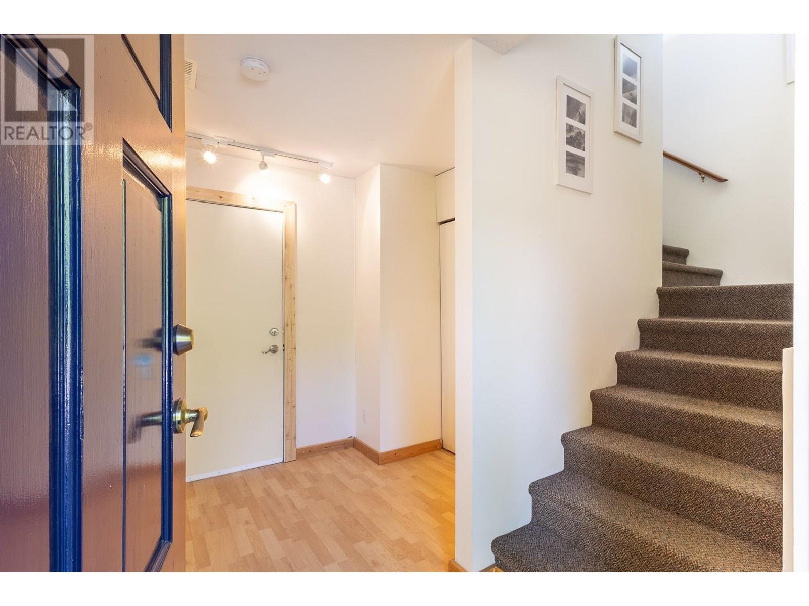511 Central Avenue, Gibsons, British Columbia  V0N 1V1 - Photo 24 - R3012638