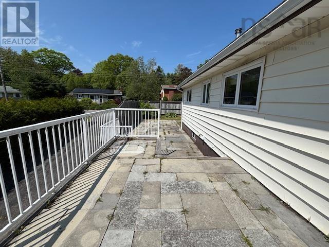 293 Kydd Street, Bridgewater, Nova Scotia  B4V 3H2 - Photo 7 - 202513723