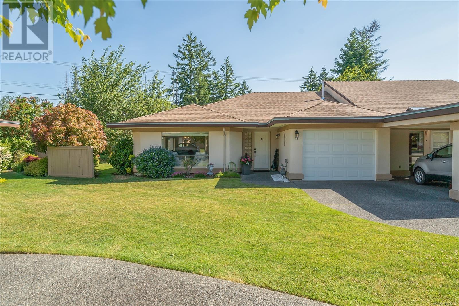 18 310 Pym St N, Parksville, British Columbia