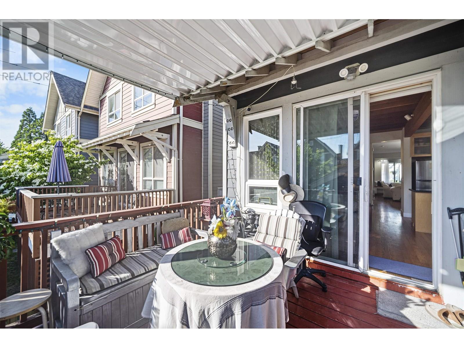 284 Furness Street, New Westminster, British Columbia  V3M 0B4 - Photo 8 - R3013664