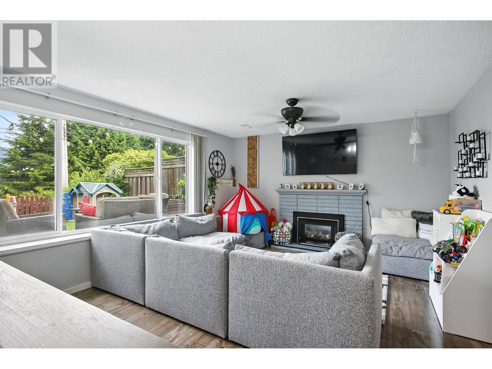 2317 St George Street, Port Moody, British Columbia  V3H 2G3 - Photo 23 - R3013686