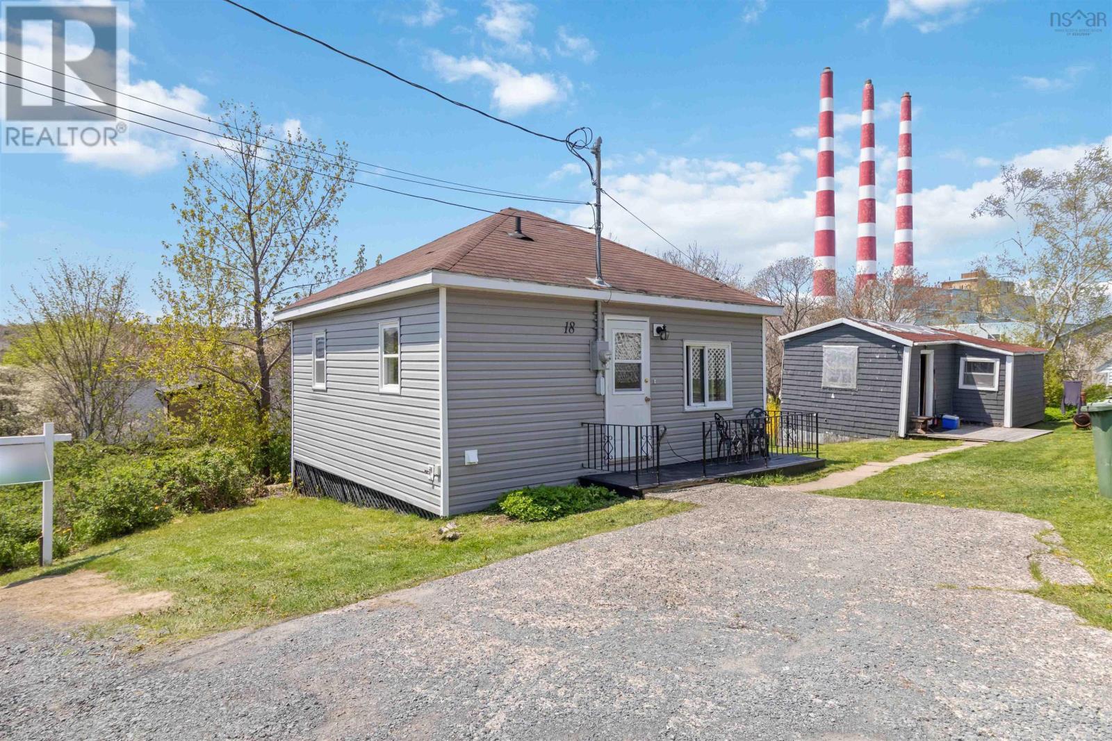Property at 18 Nivens Avenue image 1