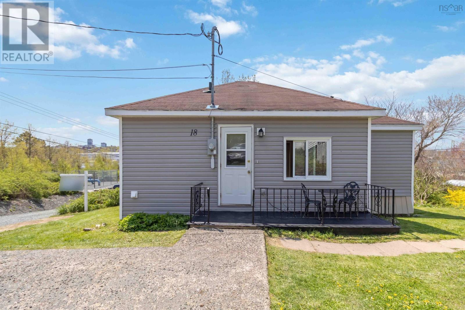 Property at 18 Nivens Avenue image 3
