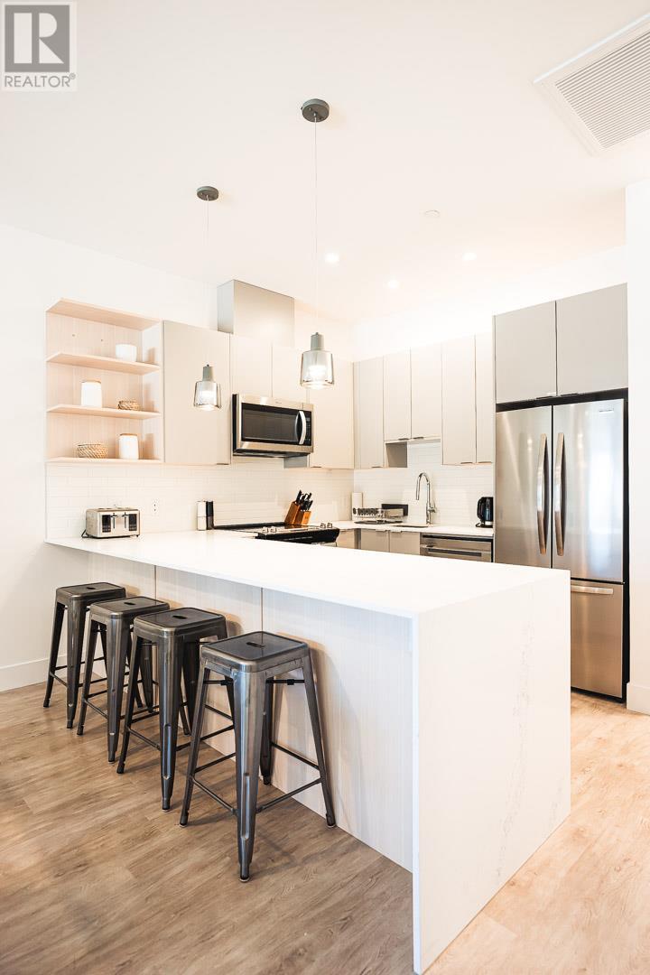 1701 Coursier Avenue Unit# 1105, Revelstoke, British Columbia  V0E 2S3 - Photo 6 - 10349944