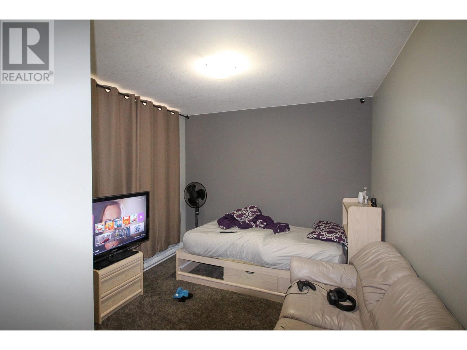 8215 18 Street, Dawson Creek, British Columbia  V1G 4E2 - Photo 40 - 10351194