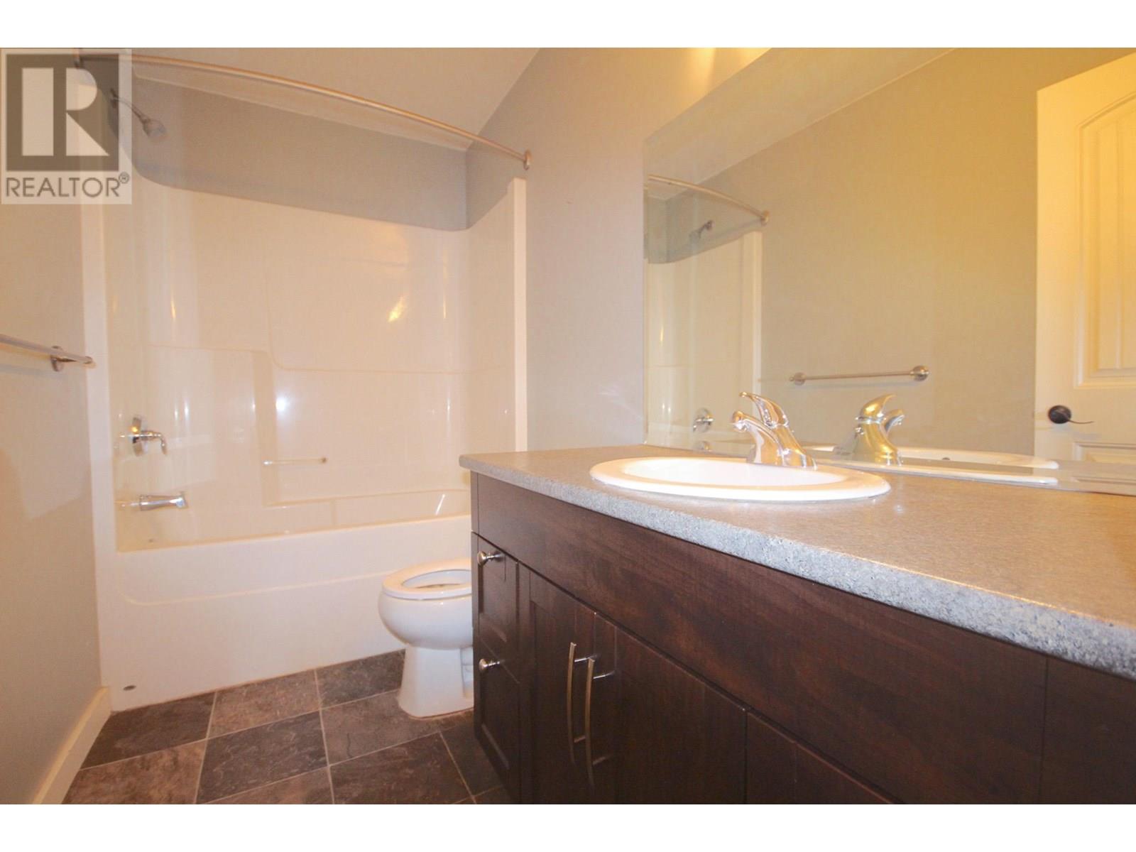 8215 18 Street, Dawson Creek, British Columbia  V1G 4E2 - Photo 27 - 10351194