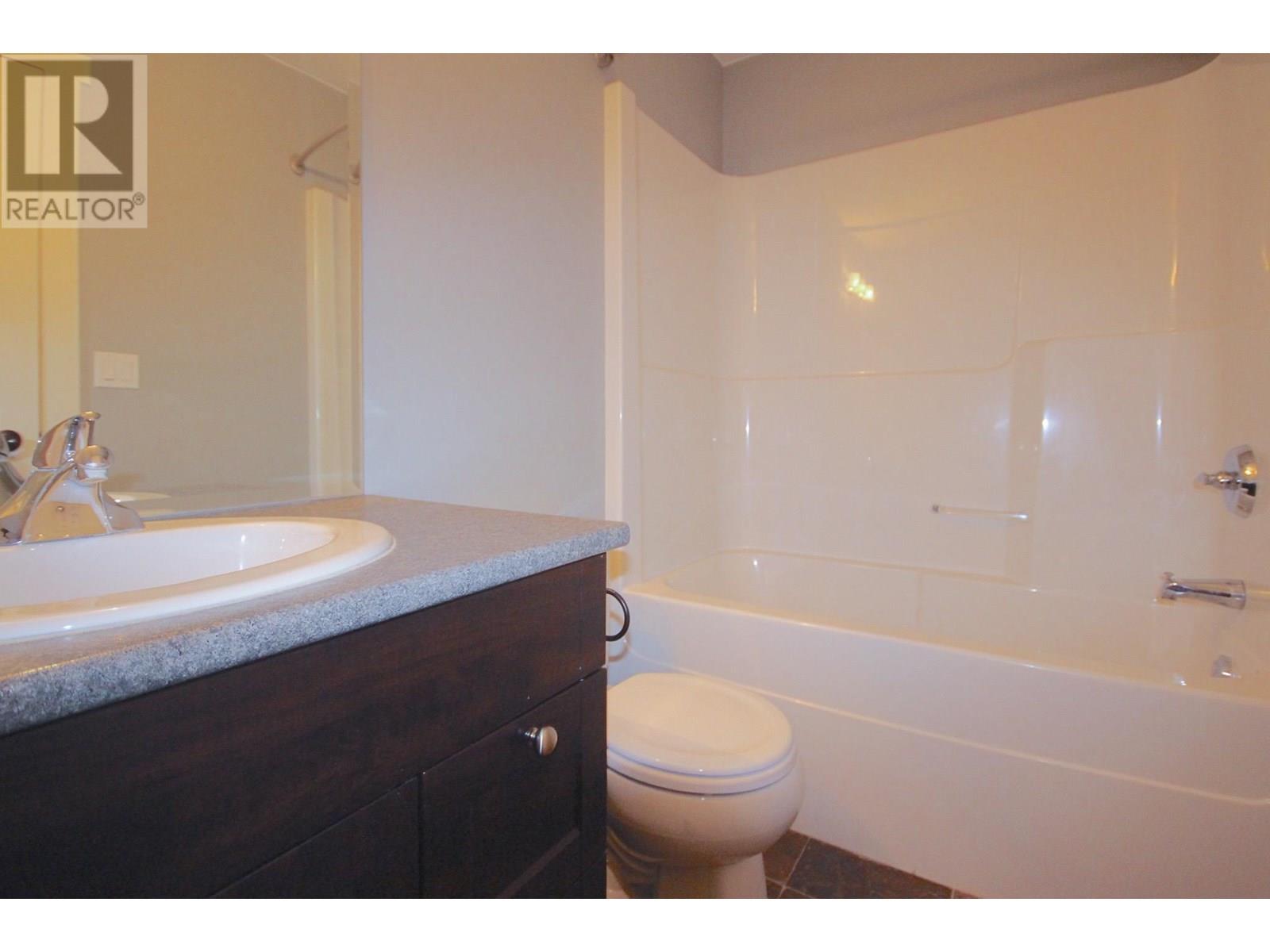 8215 18 Street, Dawson Creek, British Columbia  V1G 4E2 - Photo 31 - 10351194