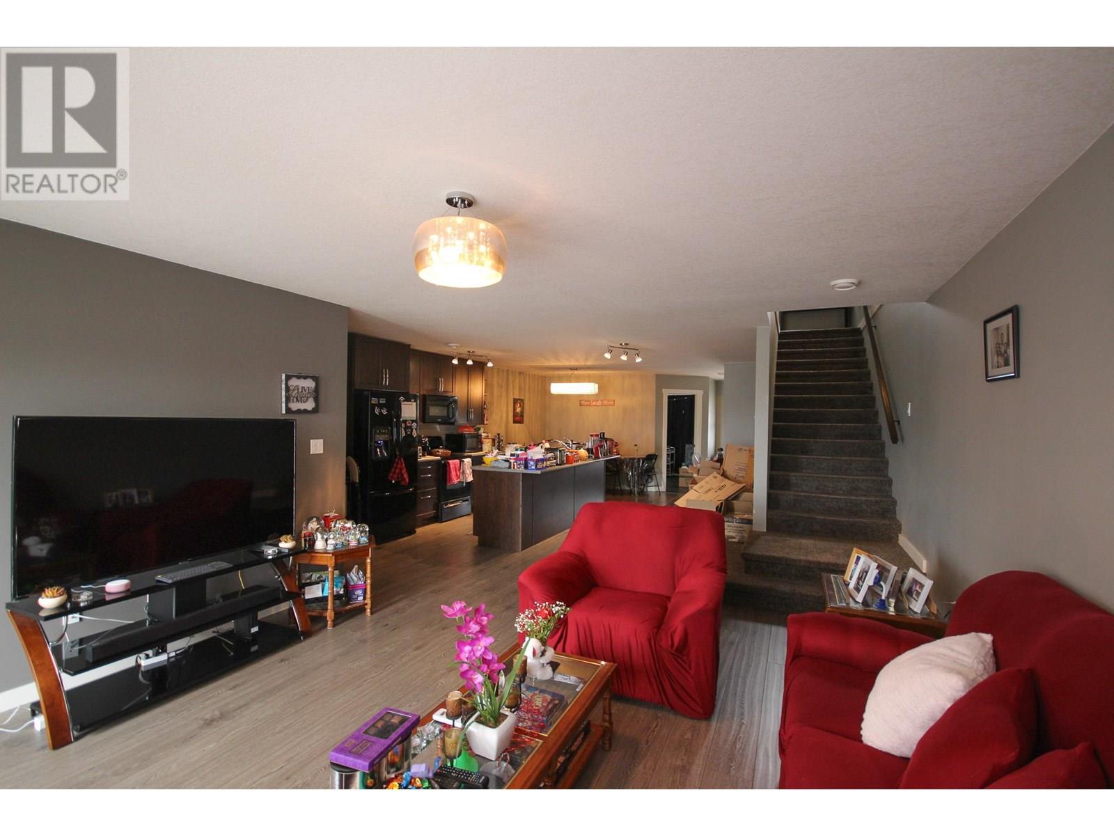 8215 18 Street, Dawson Creek, British Columbia  V1G 4E2 - Photo 8 - 10351194